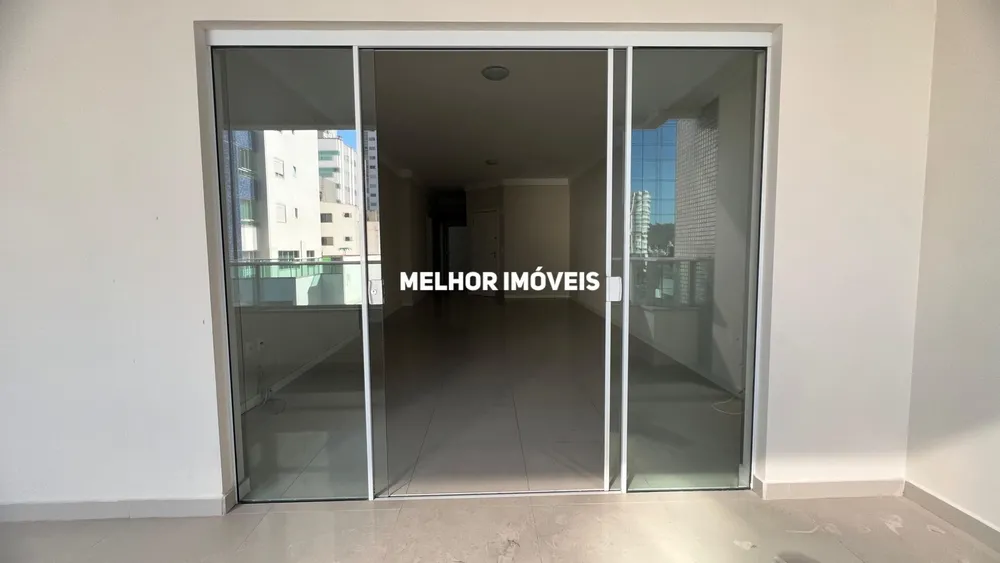 Apartamento, 3 quartos, 134 m² - Foto 2