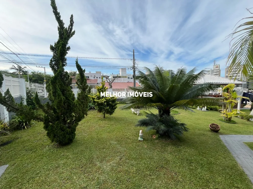 Sobrado, 6 quartos, 401 m² - Foto 4