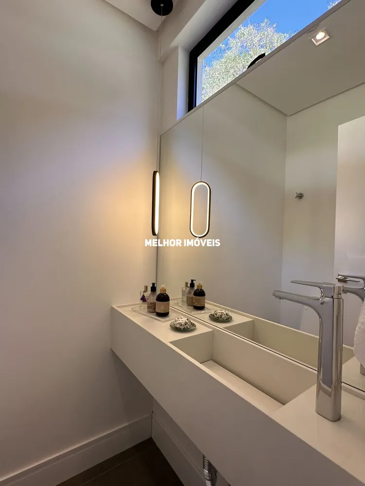 Casa, 4 quartos, 408 m² - Foto 1