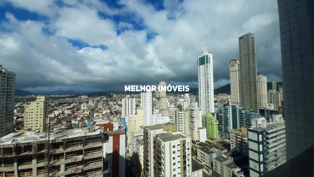 Apartamento à venda com 3 quartos, 121m² - Foto 9