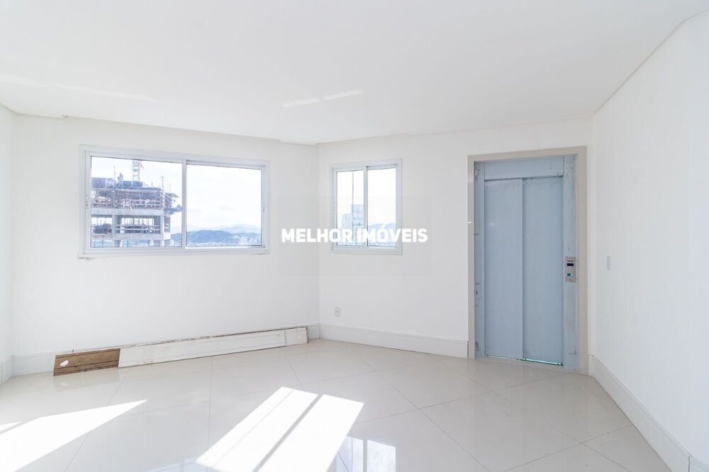Apartamento à venda com 3 quartos, 121m² - Foto 10