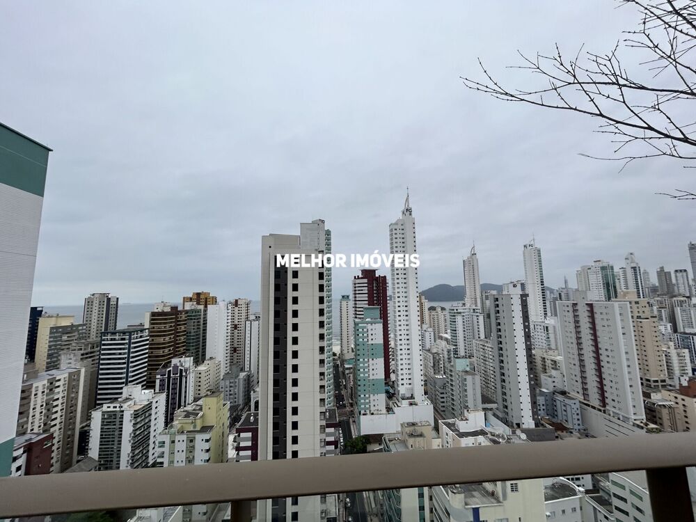 Apartamento para alugar com 4 quartos, 138m² - Foto 9