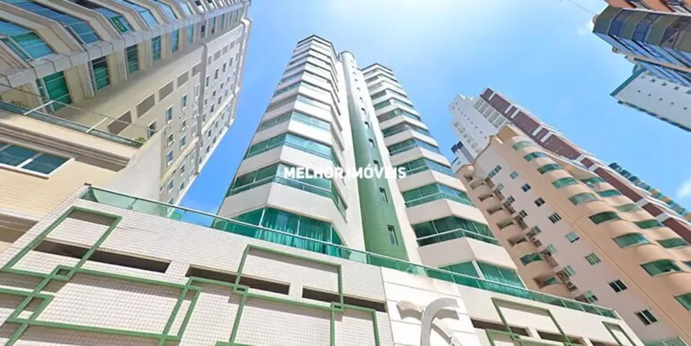 Apartamento, 3 quartos, 240 m² - Foto 1