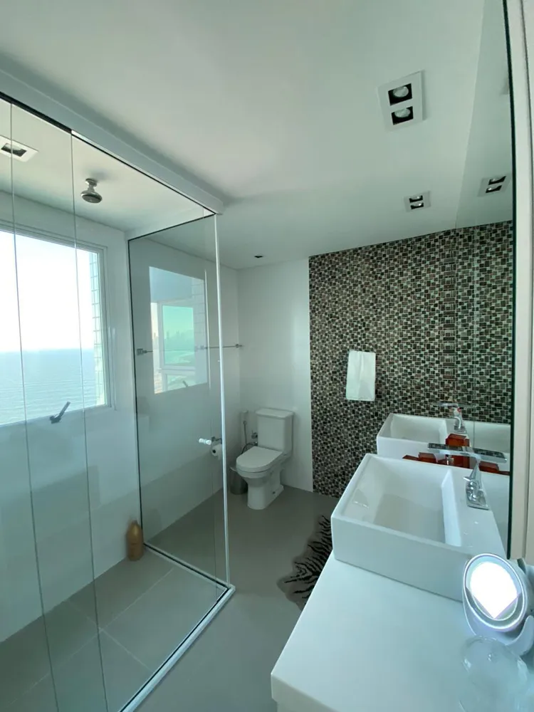 Apartamento, 4 quartos, 219 m² - Foto 1