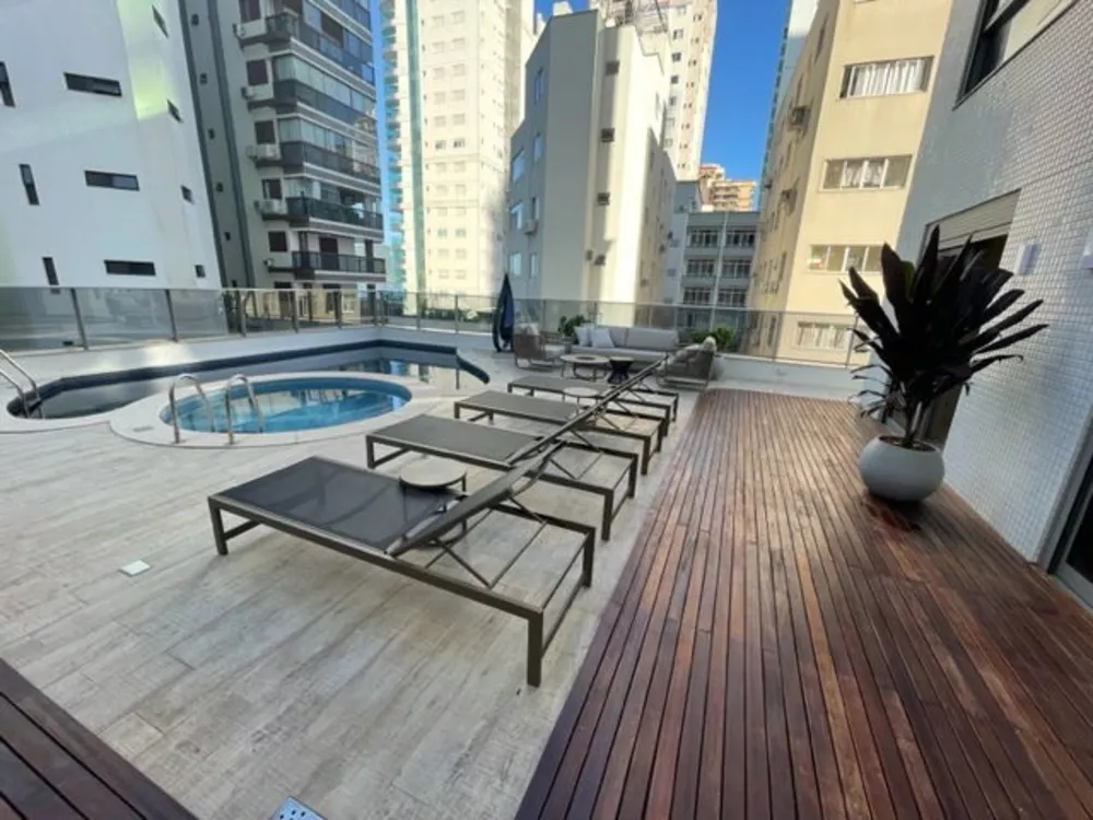 Apartamento à venda com 3 quartos, 399m² - Foto 3