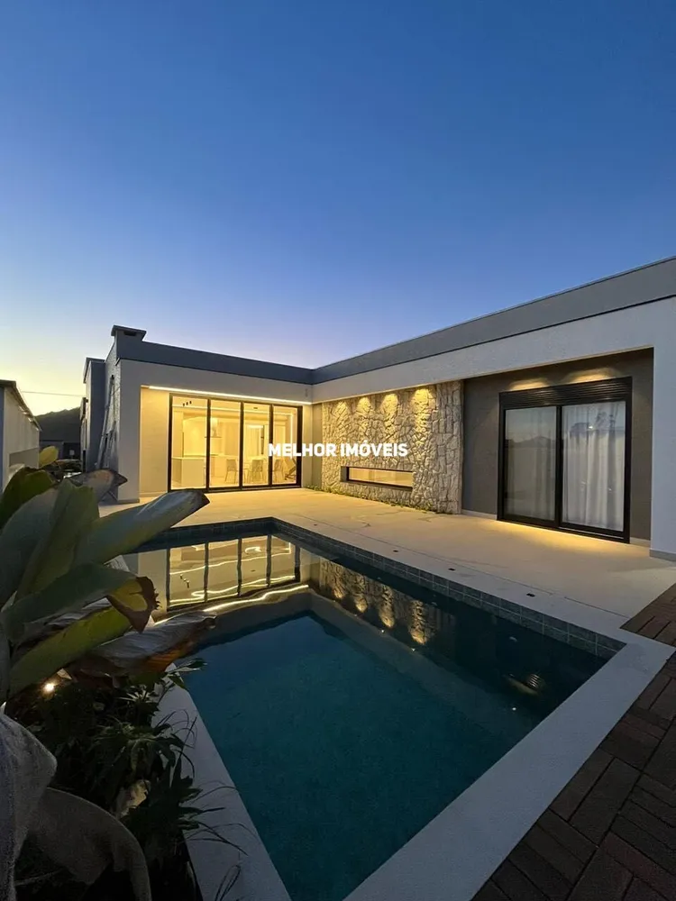 Casa, 3 quartos, 313 m² - Foto 2