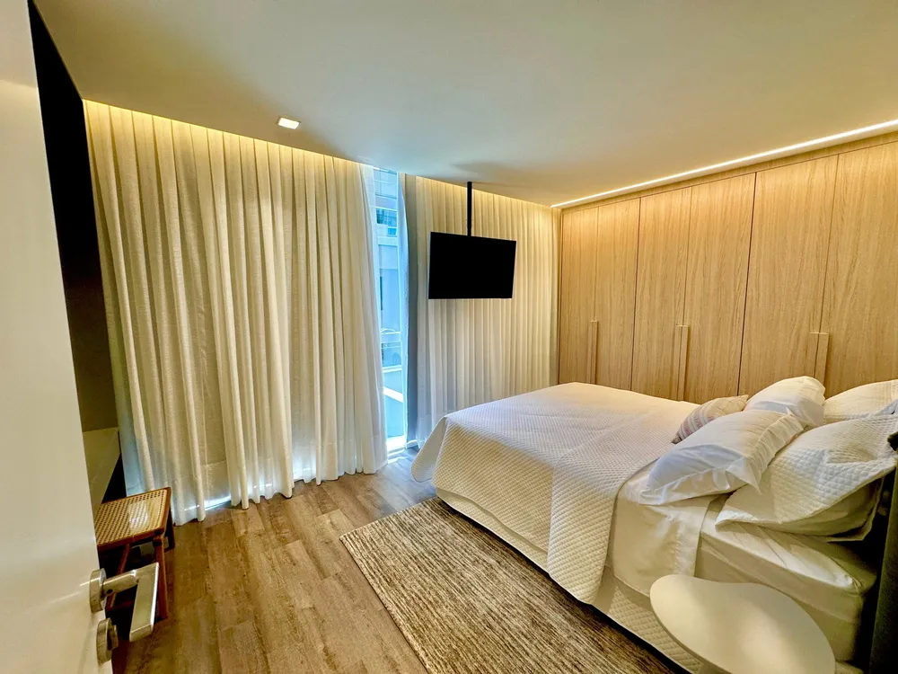 Apartamento, 3 quartos, 185 m² - Foto 2