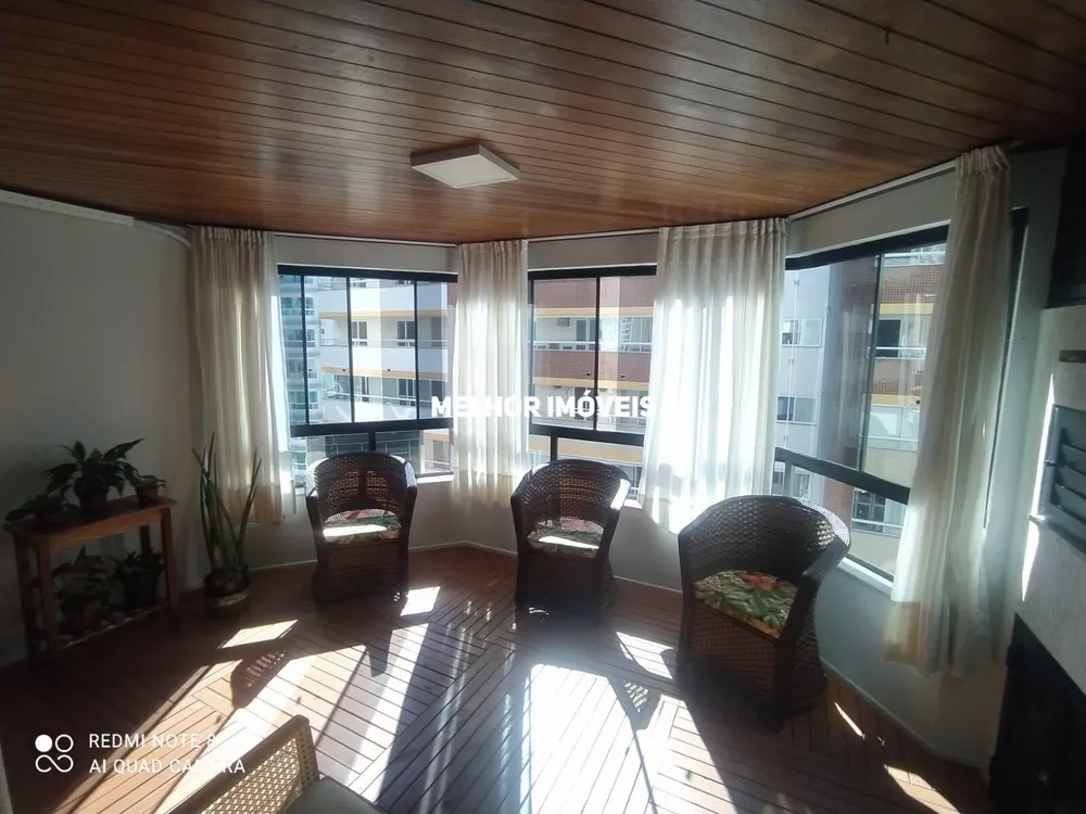 Apartamento, 3 quartos, 100 m² - Foto 1