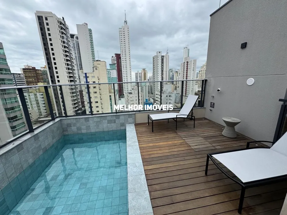 Cobertura, 3 quartos, 230 m² - Foto 2