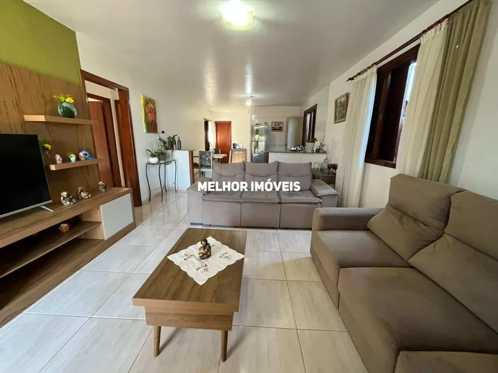 Casa, 4 quartos, 210 m² - Foto 1