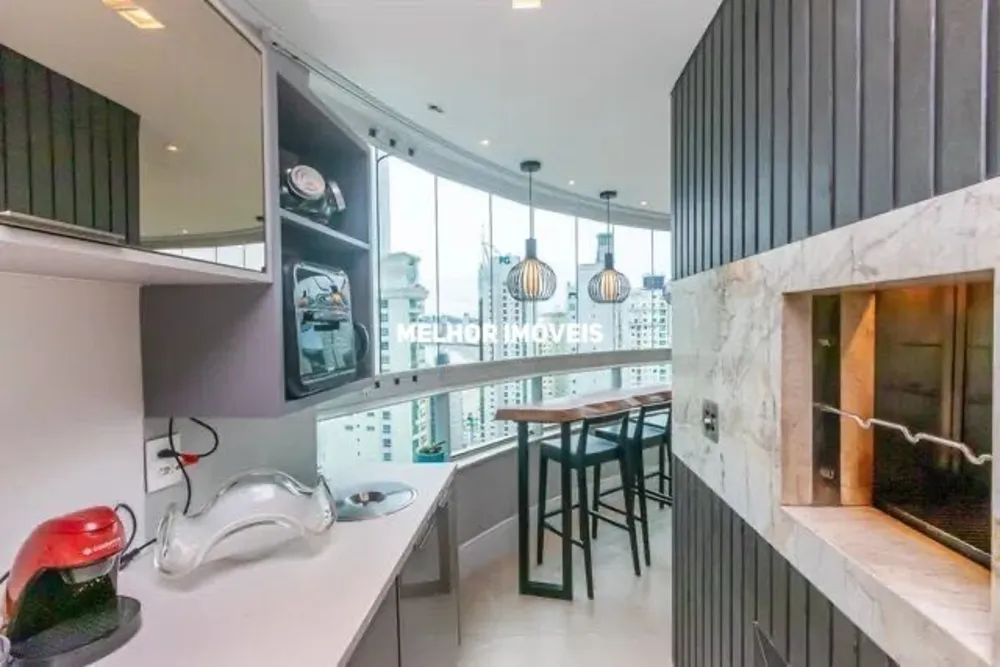 Apartamento, 3 quartos, 140 m² - Foto 1