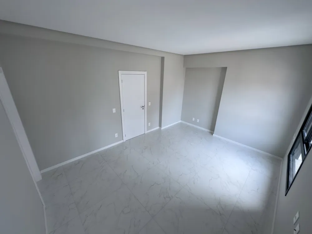 Apartamento, 3 quartos, 138 m² - Foto 1