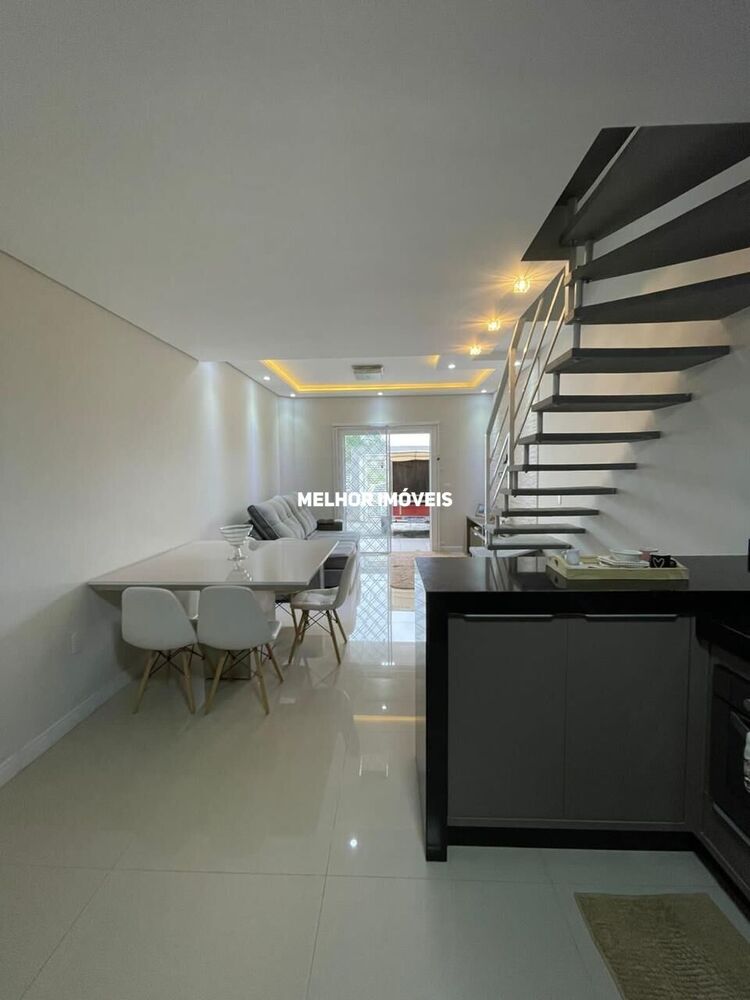 Sobrado à venda com 2 quartos, 88m² - Foto 3