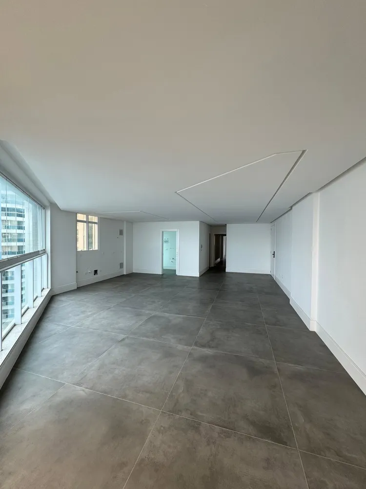 Apartamento, 3 quartos, 127 m² - Foto 2
