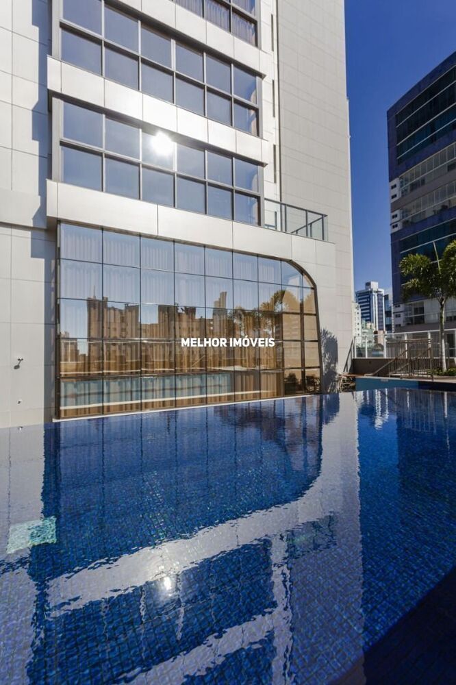 Apartamento à venda com 3 quartos, 167m² - Foto 7