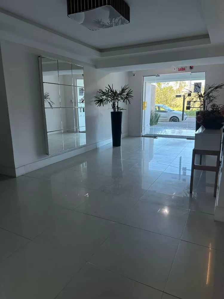 Apartamento à venda com 2 quartos, 81m² - Foto 1