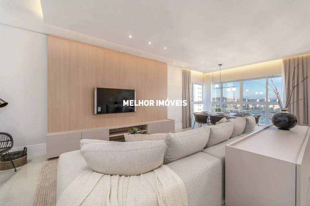Apartamento, 3 quartos, 133 m² - Foto 1