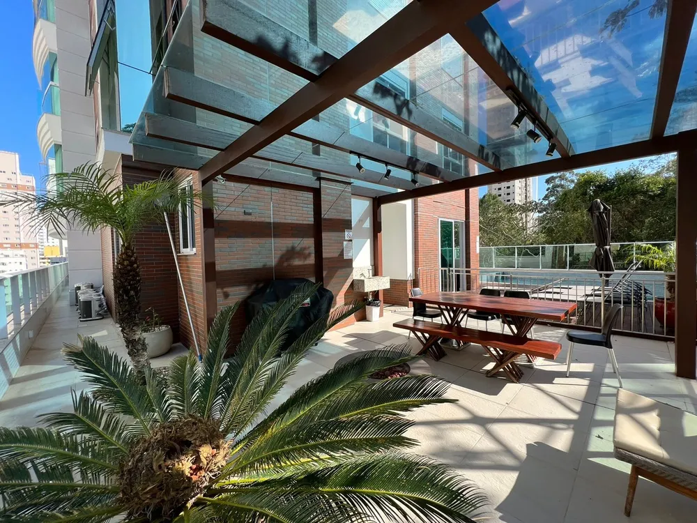 Apartamento, 3 quartos, 130 m² - Foto 1