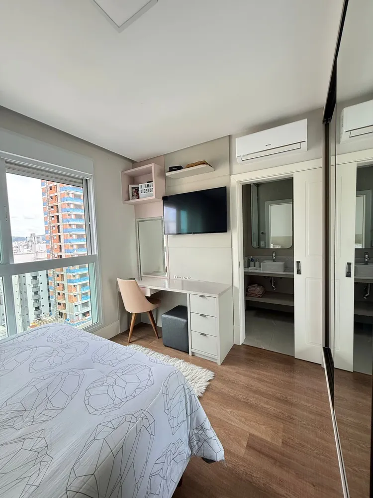 Apartamento, 3 quartos, 151 m² - Foto 2