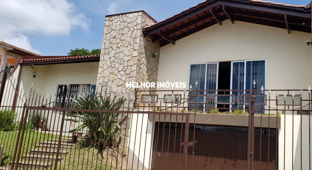 Casa, 3 quartos, 220 m² - Foto 1