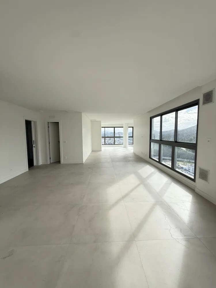 Apartamento, 4 quartos, 151 m² - Foto 2