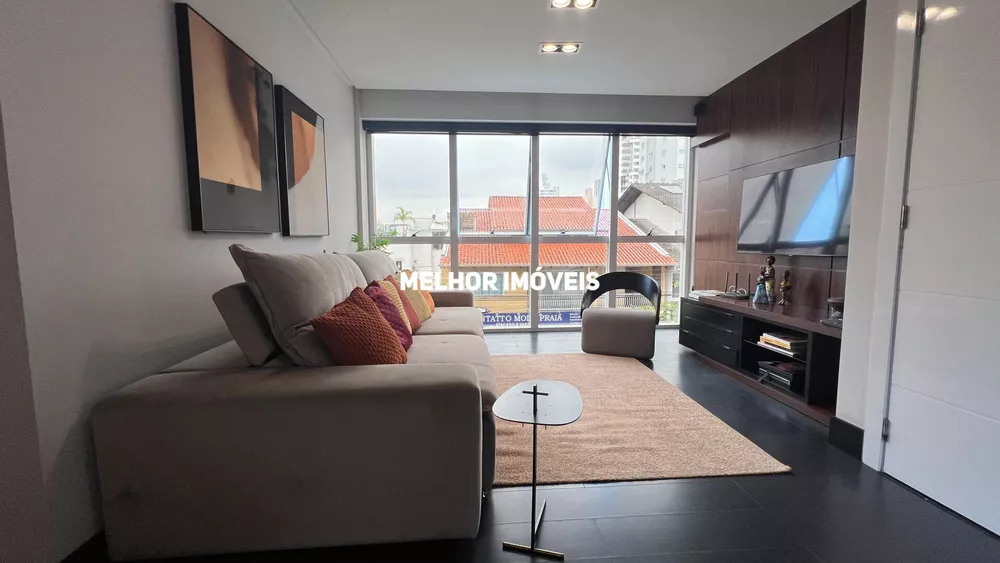 Apartamento à venda com 3 quartos, 209m² - Foto 1