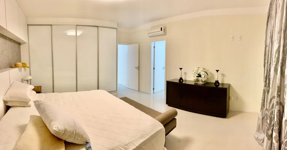 Apartamento, 3 quartos, 212 m² - Foto 2