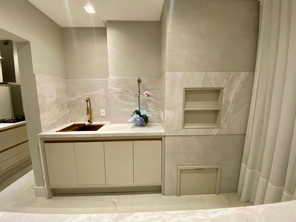 Apartamento à venda com 3 quartos, 130m² - Foto 8