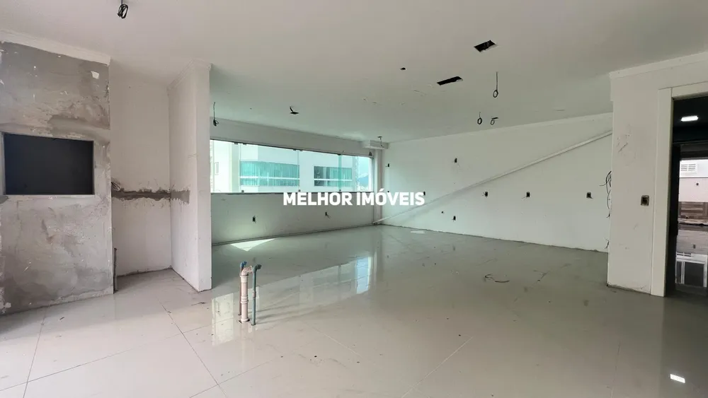 Apartamento, 3 quartos, 193 m² - Foto 2