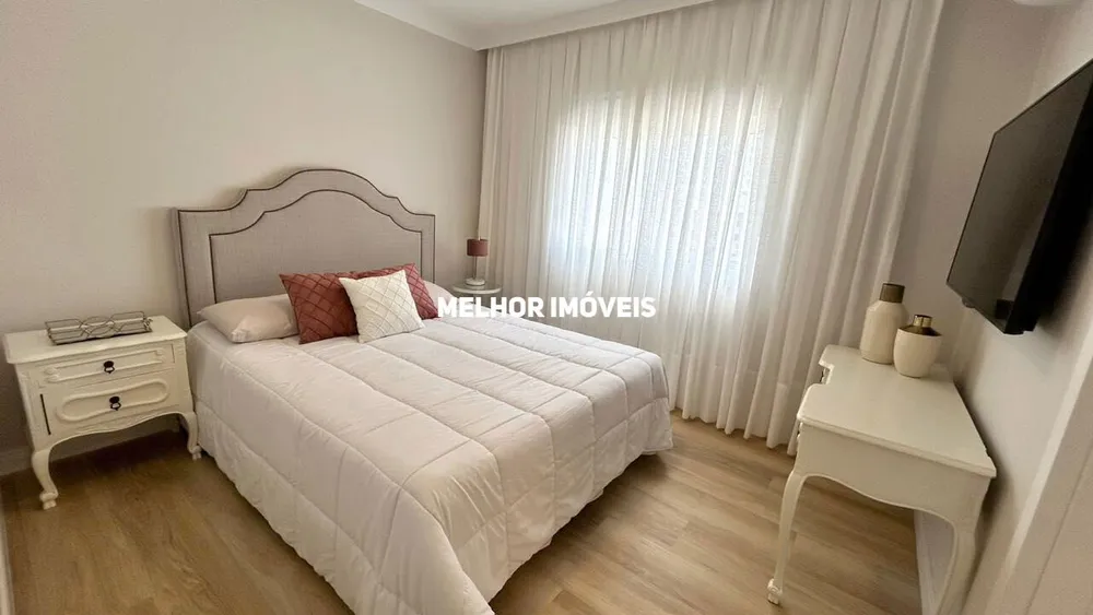 Apartamento, 3 quartos, 209 m² - Foto 1