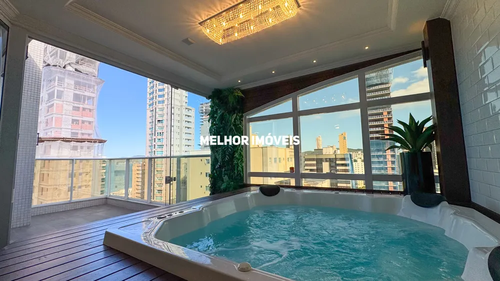 Cobertura, 4 quartos, 251 m² - Foto 2
