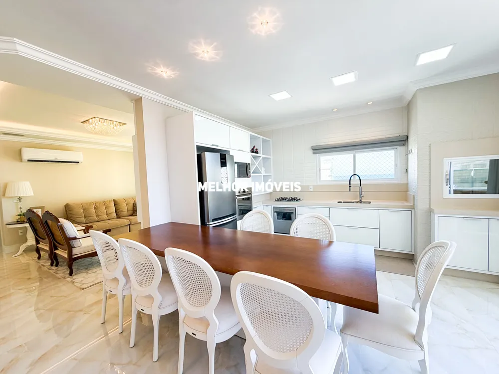 Cobertura, 4 quartos, 251 m² - Foto 3