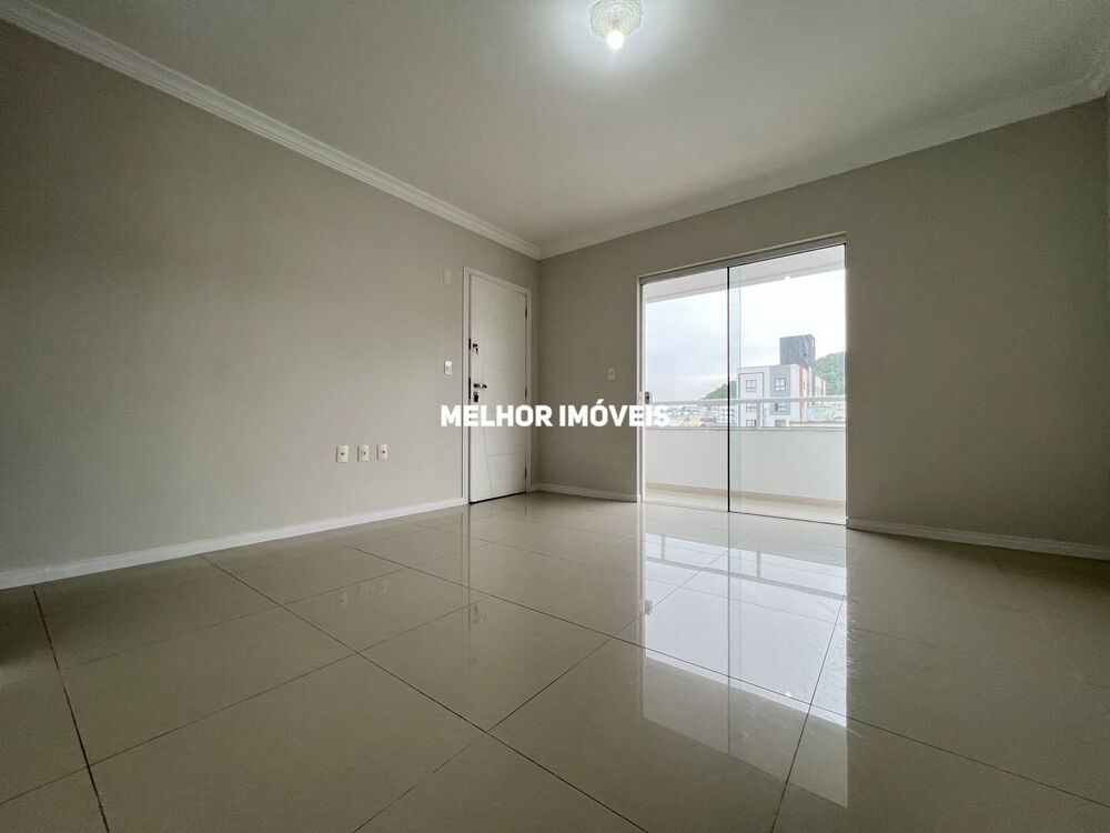 Apartamento para alugar com 2 quartos, 71m² - Foto 1