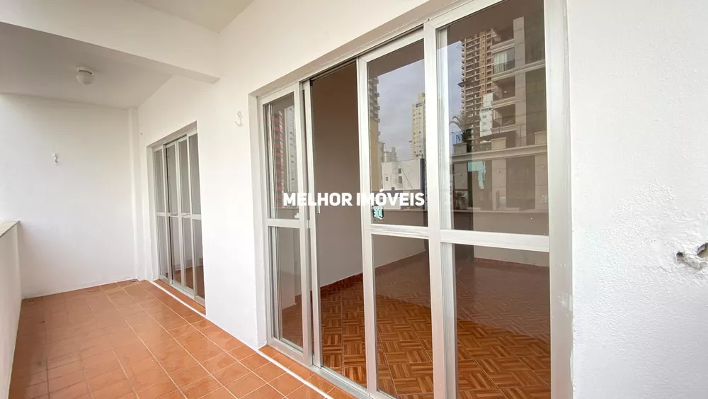 Apartamento à venda com 2 quartos, 103m² - Foto 5