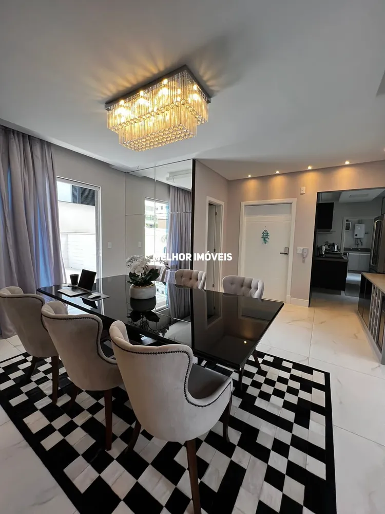 Apartamento, 3 quartos, 140 m² - Foto 1