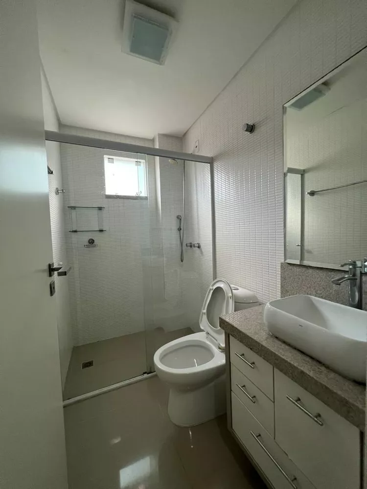 Apartamento à venda com 2 quartos, 78m² - Foto 4