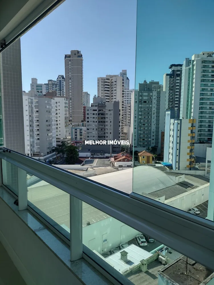 Apartamento, 3 quartos, 145 m² - Foto 2