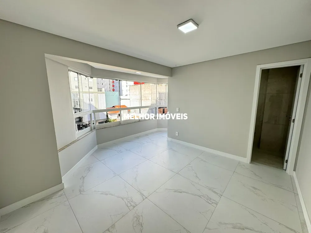 Apartamento, 3 quartos, 100 m² - Foto 1