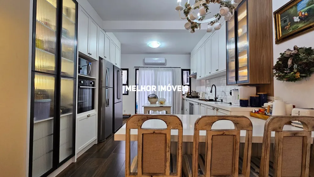 Casa, 3 quartos, 200 m² - Foto 3