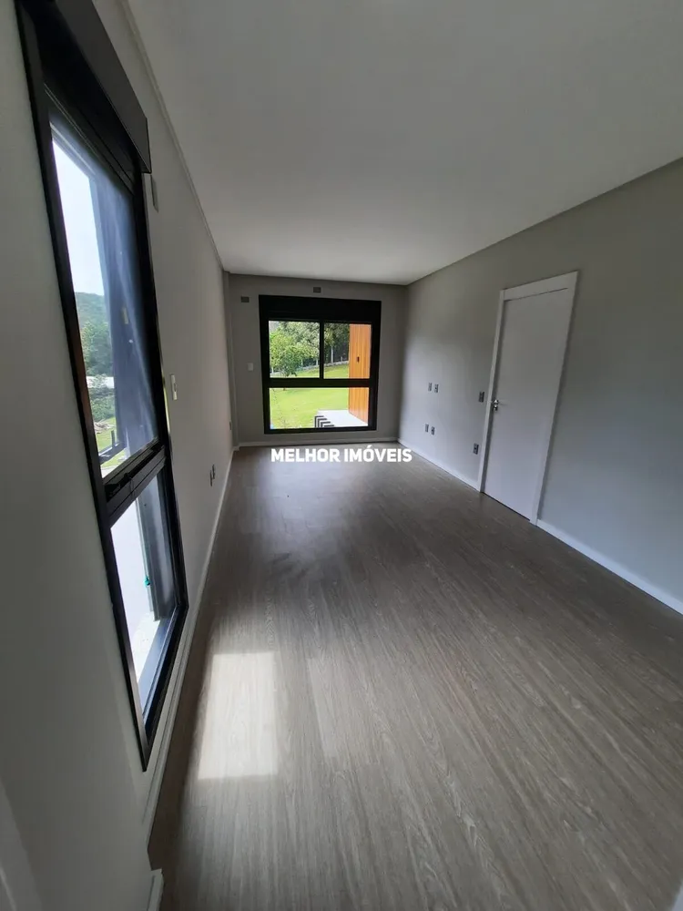 Apartamento, 3 quartos, 258 m² - Foto 2