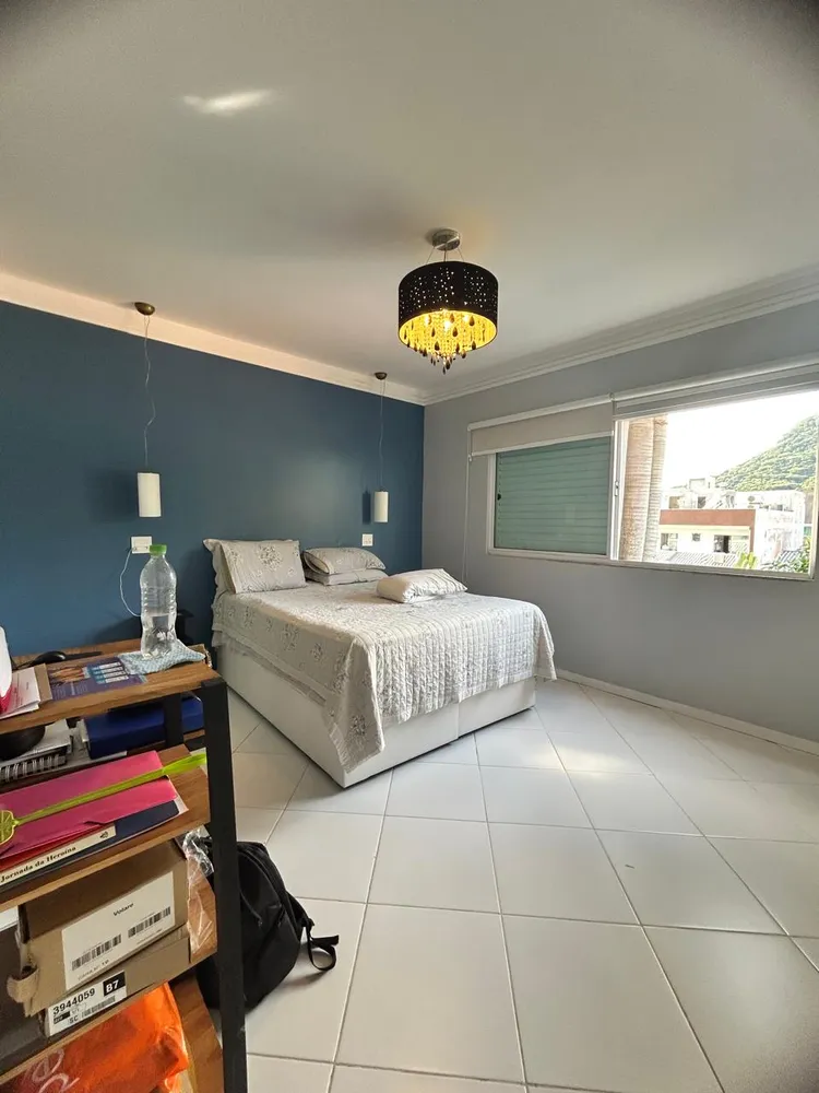 Casa, 3 quartos, 240 m² - Foto 3