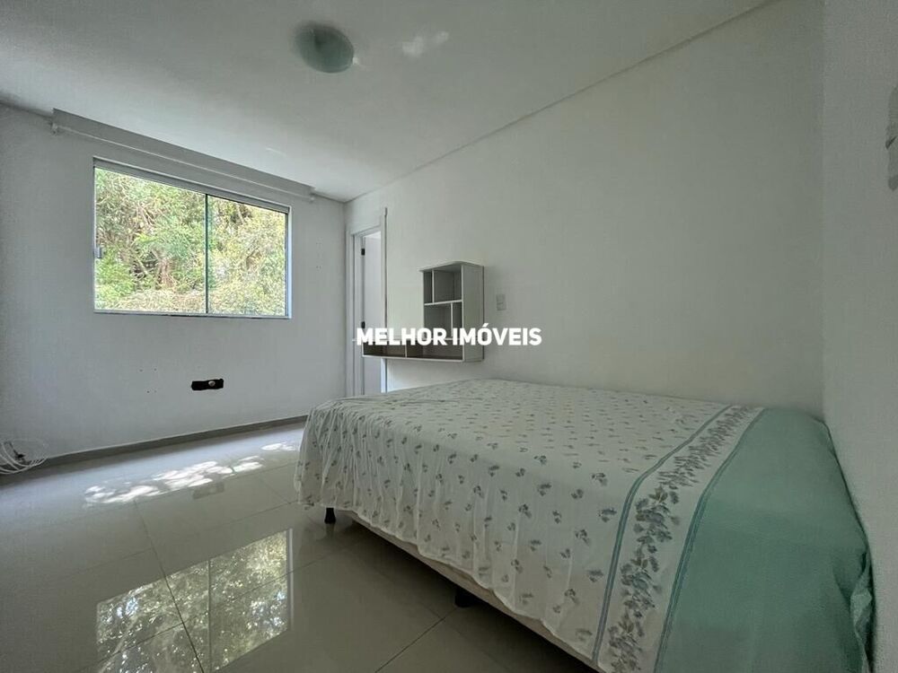 Apartamento para alugar com 3 quartos, 140m² - Foto 11
