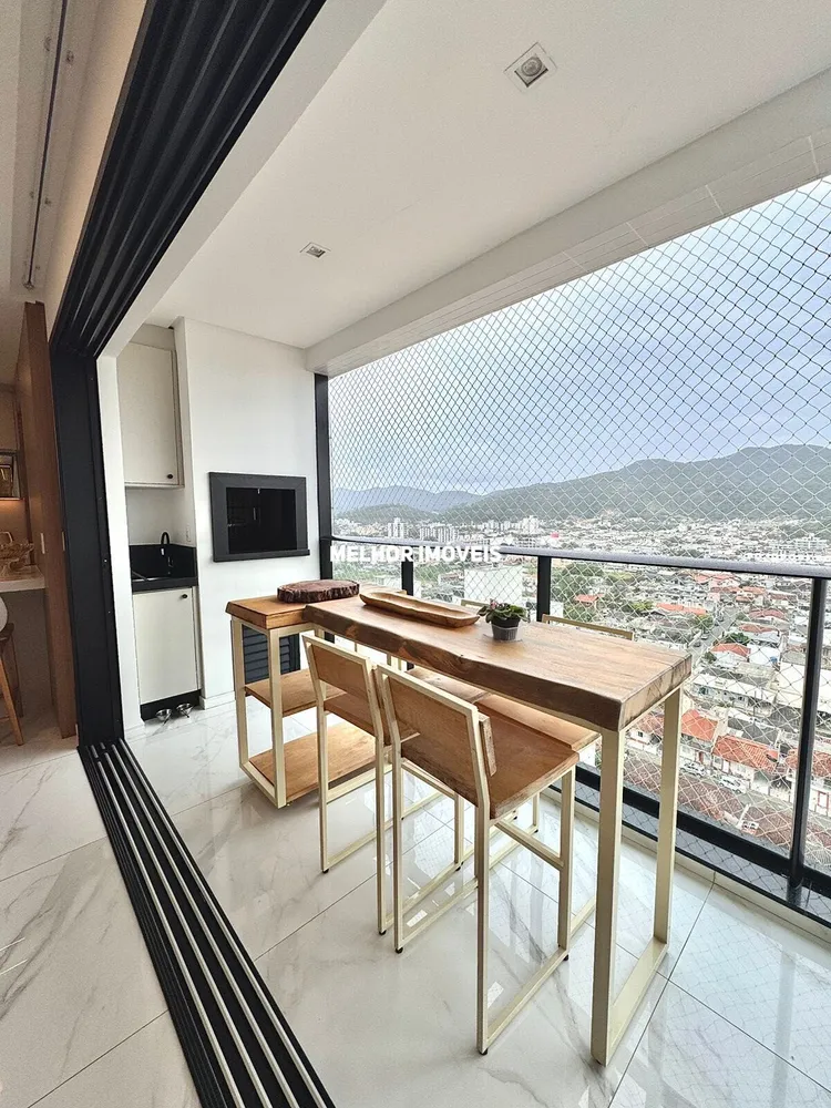 Apartamento, 3 quartos, 110 m² - Foto 1