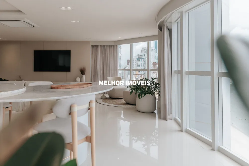 Apartamento, 4 quartos, 237 m² - Foto 2
