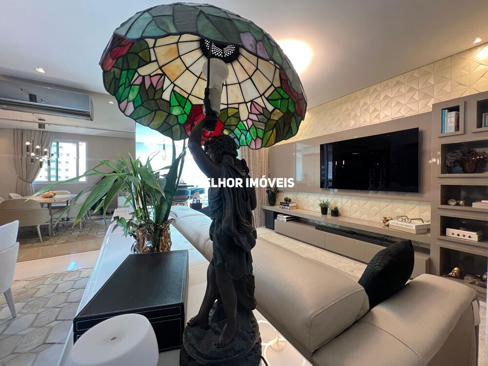 Apartamento à venda com 3 quartos, 153m² - Foto 6