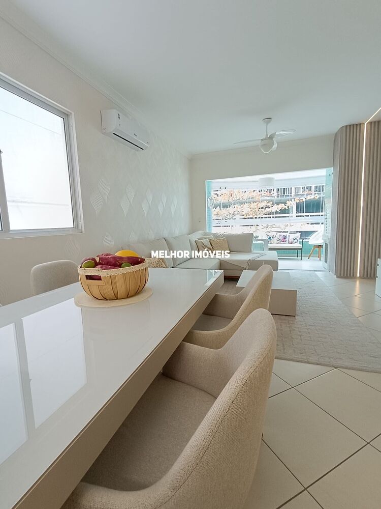 Apartamento à venda com 3 quartos, 248m² - Foto 3