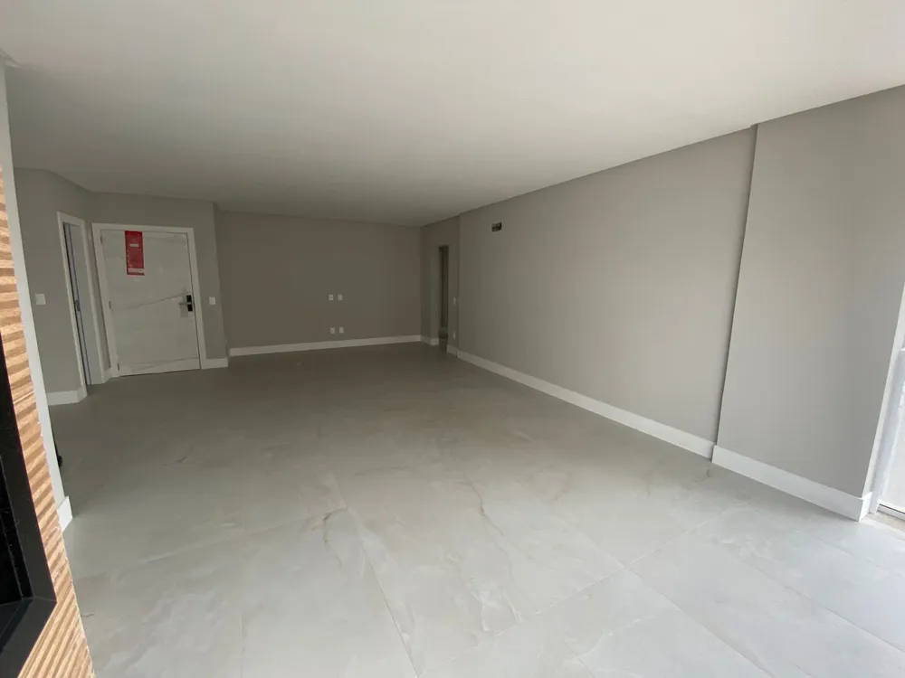 Apartamento, 3 quartos, 130 m² - Foto 4