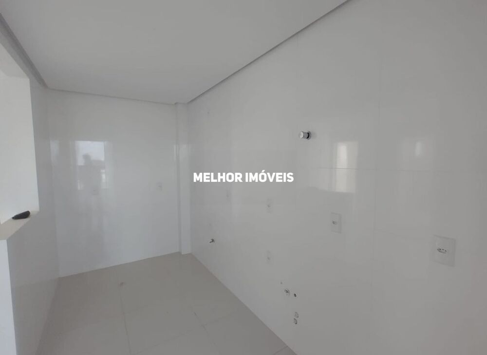 Apartamento à venda com 2 quartos, 77m² - Foto 6