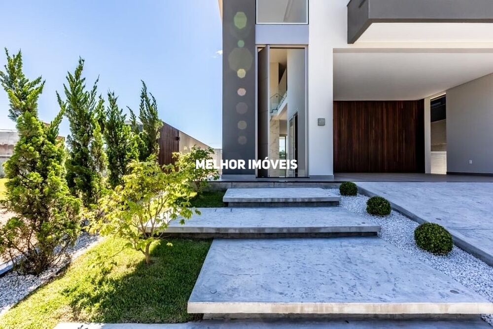 Casa de Condomínio à venda com 4 quartos, 330m² - Foto 4