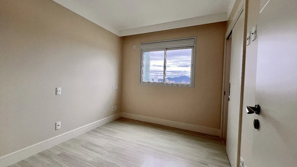 Apartamento, 4 quartos, 228 m² - Foto 4